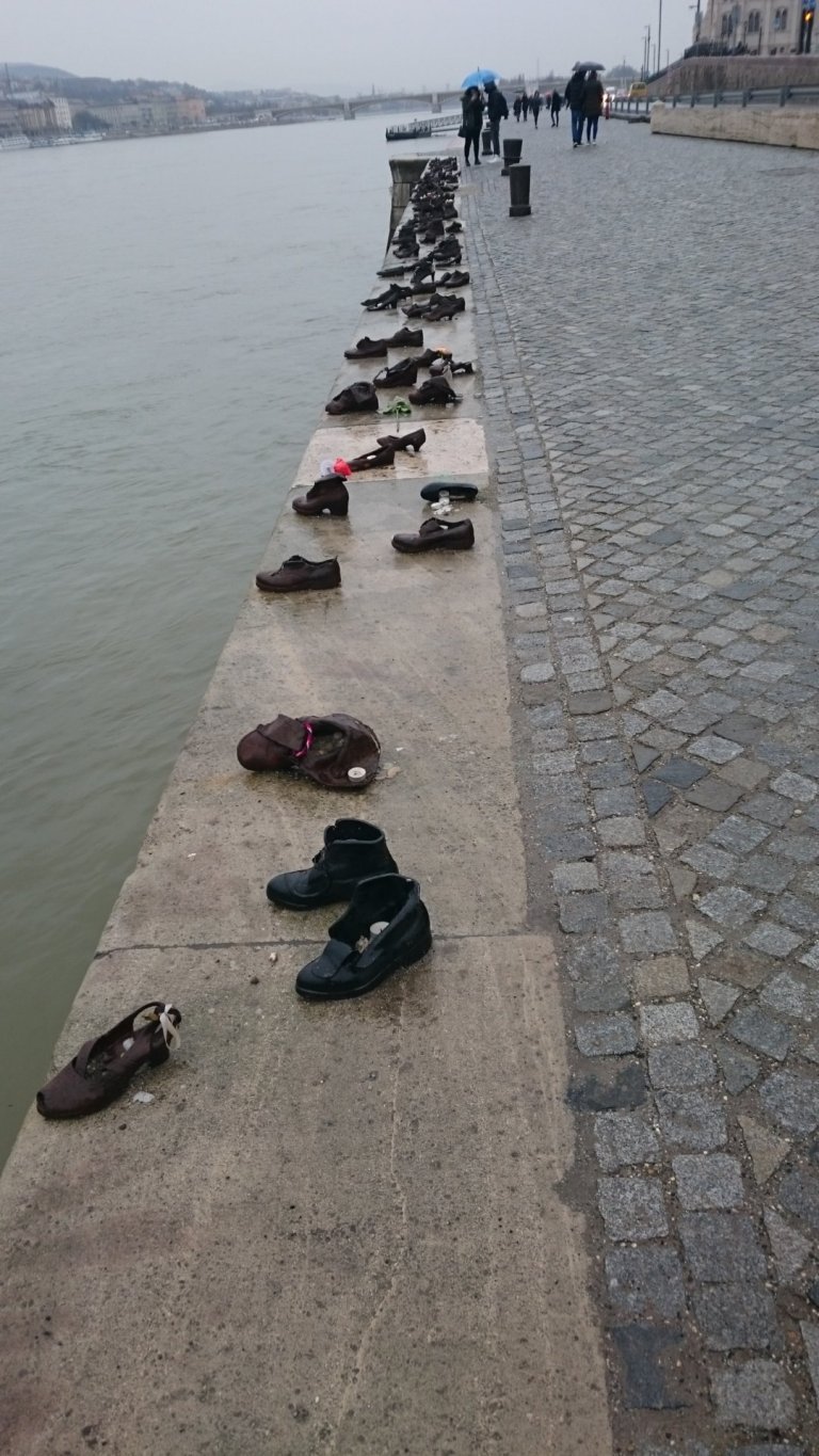 shoes_on_danube